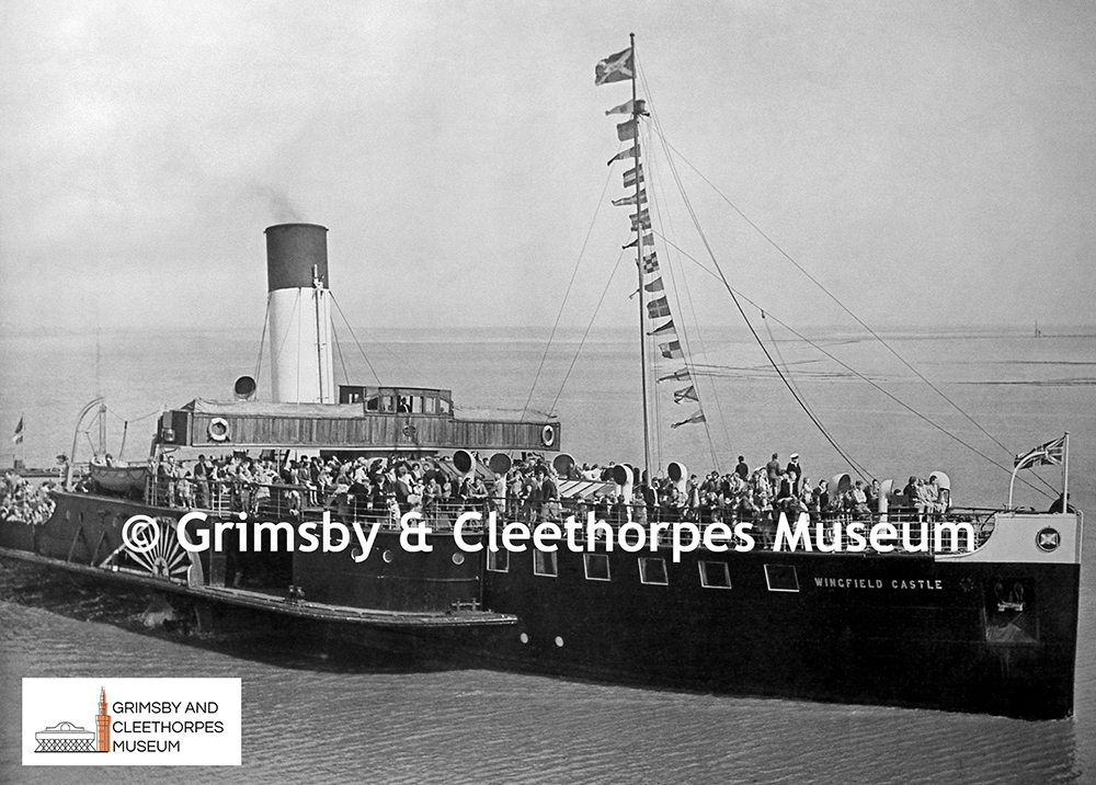 PS ‘Wingfield Castle’ arriving at the Royal Dock basin, Grimsby c1935